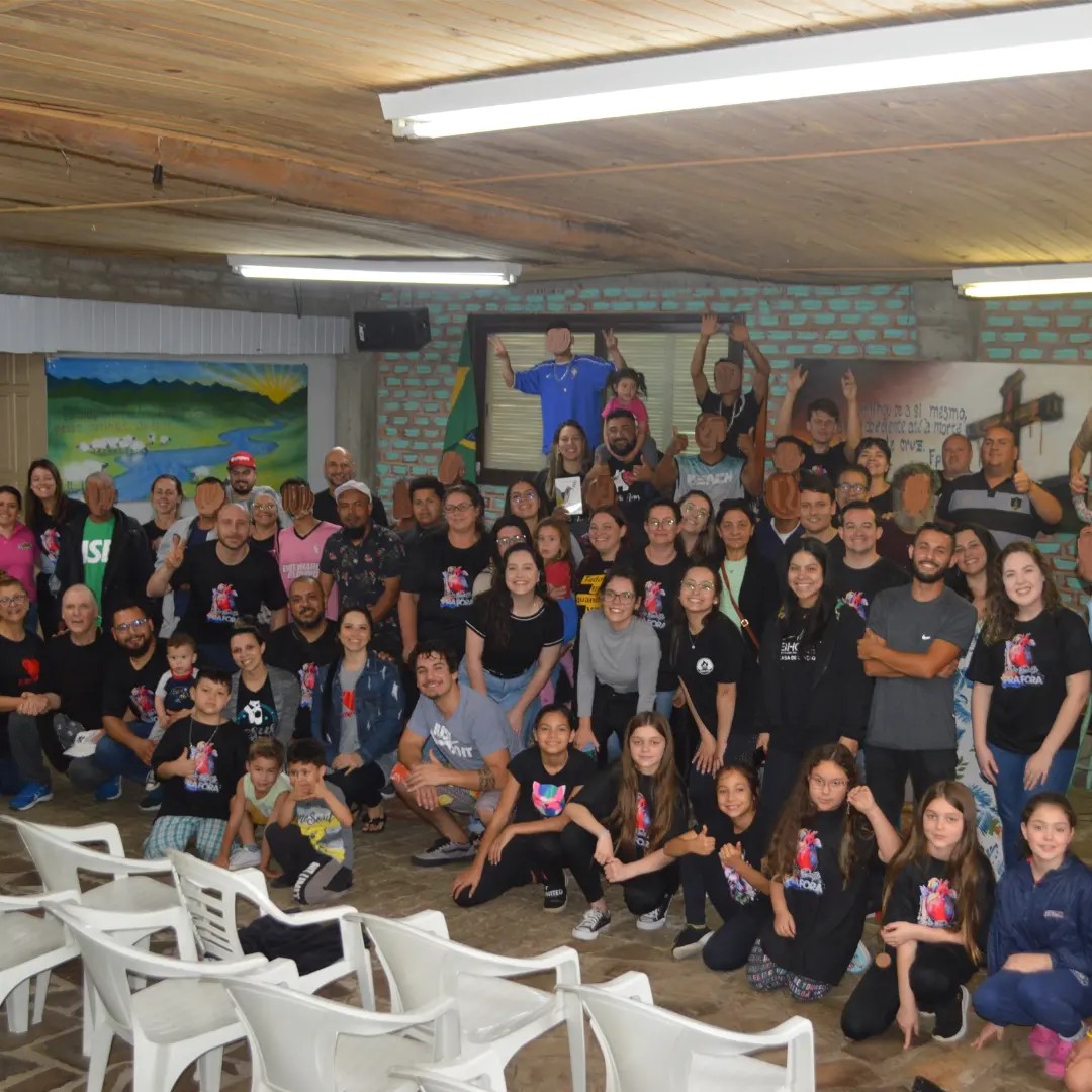 foto equipe do quinto retiro de moradores de rua caxias do sul